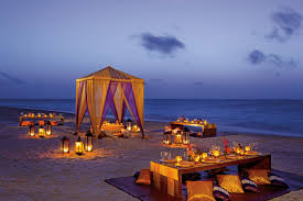 ¿tienes una boda a pie de playa y no sabes que ponerte? Un Twist Original Para Tu Boda En La Playa Novias Pasha