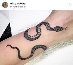 Pin By Andrea Schraven On Tattoo Small Snake Tattoo Snake Tattoo Ideas Snake Tattoo Design