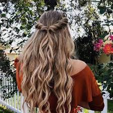 New The 10 Best Hairstyles With Pictures Simple And Elegant Hairstyles For Hair Styles Hairstyles For Medium Length Hair Easy Medium Length Hair Styles