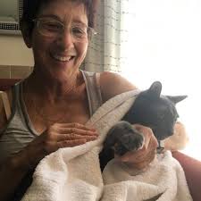 GLORIA'S MOBILE NAIL CLIPPING