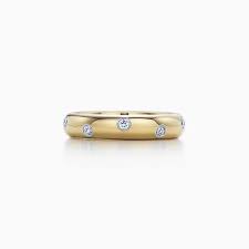 I wanted to create a piece of art in the world of fashion, a gem that would be surprising and reassuring at the same. Etoile Band Ring In 18k Gold With Diamonds In Platinum 4 Mm Tiffany Co