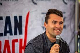 Hoe doodgeschoten Charlie Kirk met zijn visie de jeugd van Amerika beïnvloedde: 'Niemand begreep hen beter' | Buitenland | AD.nl