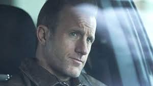 Alert, Max S01E10 : résumé