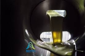 Loc dog warns ashtray about how promiscuous dashiki is, saying, she got more kids than ms. Carpigiani