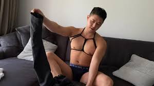 YellowfellaSG experiencing pure bliss