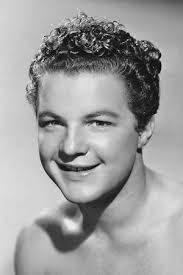 Bruce Carruthers's Instagram, Twitter & Facebook