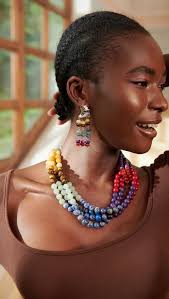 We love our clients, and wouldn’t be the brand we are today without YOU! ❤️  #sassyjones , Shop the Look:, • Ebony Diamond Bib