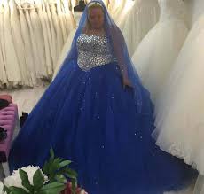 Maybe you would like to learn more about one of these? Die Traum Brautkleider Von Brauten Dieser Welt Von Seltsam Bis Lustig Bis Scheusslich Anzusehen Page 4 Of 65 Articlestone Page 4