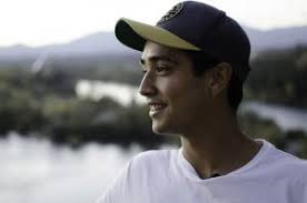 Från Paradise hotel till Jesus