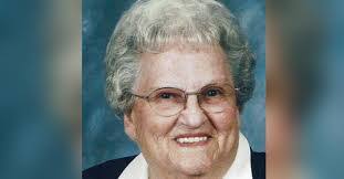 Ann Nelms's Instagram, Twitter & Facebook