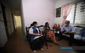 Flat ppr rejang setapak untuk disewa. Bernama Muhyiddin Visits Desa Rejang Ppr Residents Listens To Their Plight Promises Help