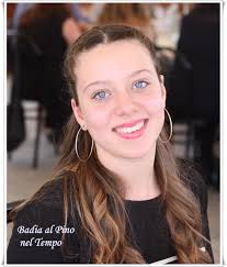 Sono Chicco, un cucciolone di quattro anni e nella notte tra venerdì e  sabato ho avuto la visita di un vigliacco che mi ha portato una polpetta  avvelenata. A nulla sono valse