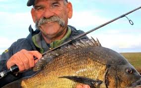 Episode 254: Gippsland Bream With Kaj "Bushy" Busch