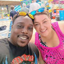 Do you put bleach in your dish water? Yes or no?