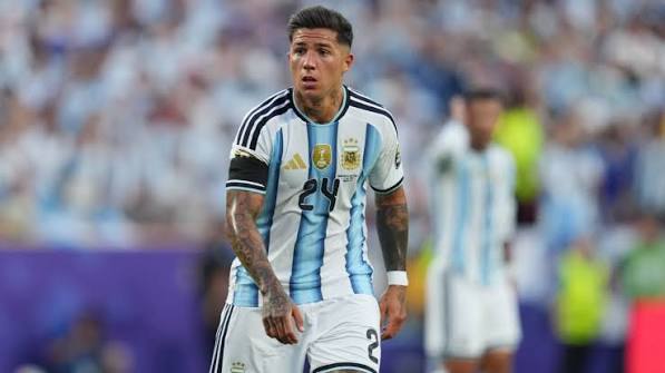 Manchester City prepara oferta de mais de R$ 870 milh&otilde;es para tirar Enzo Fern&aacute;ndez do Chelsea - ESPN