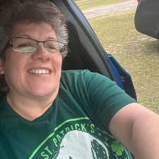 Best place to stay and park near Jacksonville port?