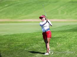 There was both a men's and women's golf competition in the 1900 and 1904. P41xanen6d R9m