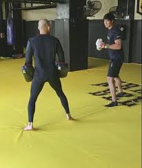 Her father is ikuei yamamoto, who also competed in the olympics as a wrestler.her older brother is mixed martial artist norifumi yamamoto.her sister miyuu yamamoto is female wrestler and mixed martial artist who won three. ì˜¤íƒ€ë‹ˆ ë‹¤ë¥´ë¹—ìŠˆì™€ í•©ë™ í›ˆë ¨ ê²©íˆ¬ê¸° í›ˆë ¨ë„ ë¨¸ë‹ˆíˆ¬ë°ì´