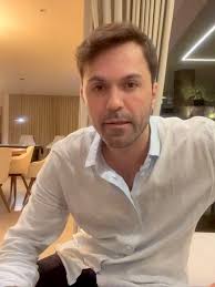 Nosso domingo… ❤️, @quezidecunha muito obrigado por receber eu e a minha  família na sua casa junto com a sua família… Foi muito bom poder conhecer  um pouco mais da sua história e da história da @loovi ...