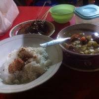 Alhamdulillah berkat resep mba @vitayupi bau prengus kambing bisa ku atasi🤭 thx yaa mba🙏 note : Sop Kambing Madura Sunan Giri Pulogadung Kotamadya Jakarta Timur Jakarta
