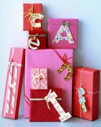 Top 10 Last Minute Gift Wrap Ideas Rachel Hollis Christmas Card Crafts Holiday Gift Tags Recycle Christmas Cards