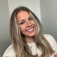 Fallyn Farrow's Instagram, Twitter & Facebook