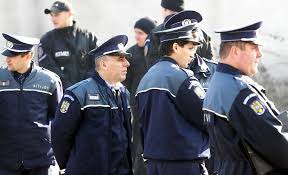 Jackie chan, michelle yeoh, maggie cheung and others. Capitanul Gaita Si Umorul Politistilor De La Sectia 1 Sectia Mea De Suflet