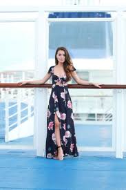 Birthday Party Outfit Ideas For Girls 40 Awesome Birthday Party Outfit Ideas You Will Fall In Love Luau Outfits Hawaiian Outfit Luau Party Dress