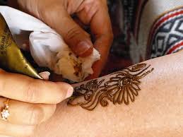 Are you worried about how to remove a permanent tattoo. Remove How To Henna A Tattoo