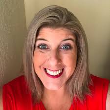 Michele Rende's Instagram, Twitter & Facebook