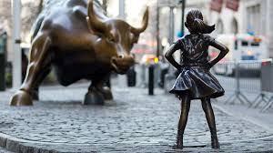 Contact bullen & brödet on messenger. Fearless Girl Die Statue Zieht Vor Die New Yorker Borse
