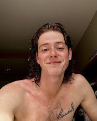 Aleck C (@aleck.condon) · Instagram 照片和视频