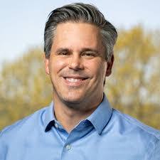 Mike Krol's Instagram, Twitter & Facebook