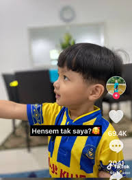 Check spelling or type a new query. Bila Anak Potong Rambut Satu Salon Tergelak Besar Bila Amoi Confident Gunting Macam Perempuan Tapi Anak Lelaki Netizen Malaya