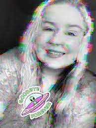 Darlene Keys's Instagram, Twitter & Facebook