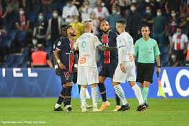 Depuis l'orphelinat ça ne m'étais pas arrivé. Om Alvaro Espere Que Neymar A Juste Mal Compris