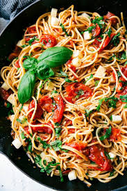 It calls for simple ingredients that you already have at home: 41 Tasty Pasta Recipes To Feed A Crowd