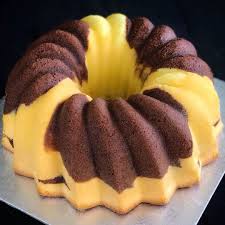 Nah, buat kamu yang ingin mencoba membuat bolu kukus loyang, yuk cobain resepnya berikut ini! Selamat Pagi Butter Cake Bikinan Kapan Lalu Ya Masih Ada Yg Sompel Tetap Di Post Aja Marmer Butter Cake Bake By Makanan Makanan Manis Makanan Enak