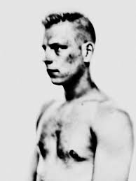 Dutch photographer Bastiaan Woudt began photographing his family at an  early age & the passion continues. See Blogroll for a link