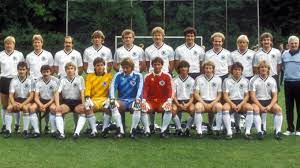 It shows all personal information about the players, including age, nationality, contract duration and current market value. Deutsche Em Kader Europameisterschaften Turniere Die Mannschaft Manner Nationalmannschaften Mannschaften Dfb Deutscher Fussball Bund E V
