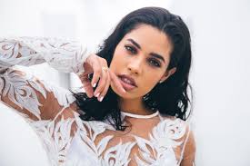 If You're Early, You're On Time, If You're On Time, You're Late” 5 Insider  Tips with Actress Otmara Marrero