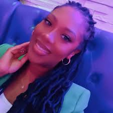 Now, how I get in it? I be at home chillin 😂😂