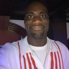 Was a blessing to break bread (in our case grits and oatmeal 🥣) with my  brother in Christ Desmond L. Cook! This man of God has been doin a great  work here