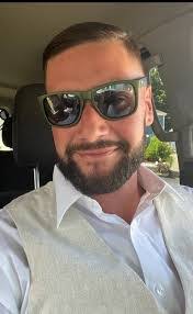 Marc Deleo's Instagram, Twitter & Facebook