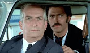 Nous l'avons fait a deux mon épouse et moi ,j'ai perdus 6kg et ma femme 7kg au départ de 89kg. Film Les 28 Gif Des Aventures De Rabbi Jacob Qui Prouvent Que Louis De Funes Est Un Genie De La Comedie Followatch Louis De Funes De Funes Rabbi Jacob