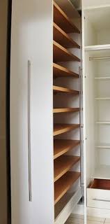 Ausziehbarer Schuhschrank Meuble Vestiaire Entree Decoration Interieure Bureau Decoration Interieure Boutique