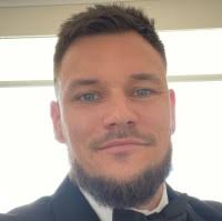 70+ "Elliot Davies" profiles