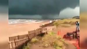 Una propuesta diferente en pinamar. Multiples Danos En Pinamar Tras Una Tromba Marina Eldoce Tv