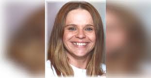 Amanda Auten's Instagram, Twitter & Facebook