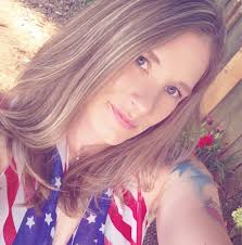 Set of 6 Dinner plates Must pick up in Bethune